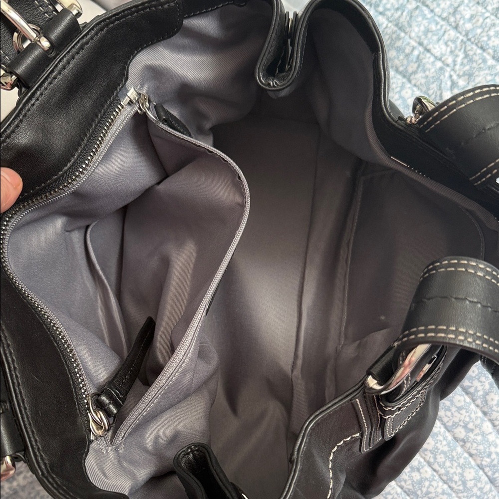 Coach Black Leather Shoulder Bag - Picture 10 of 11